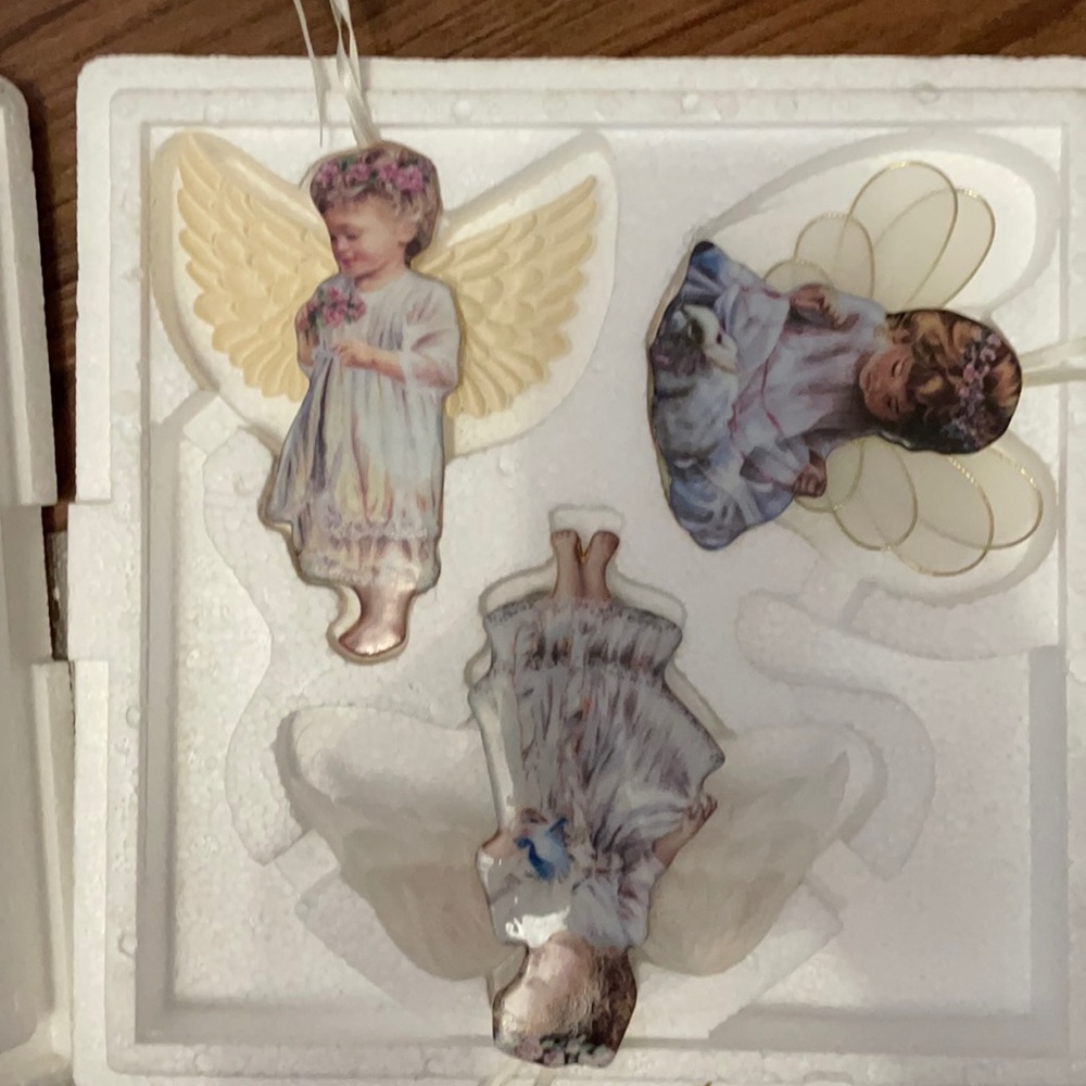 Bradford Exchamge Angel Ltd Edtn Ornaments